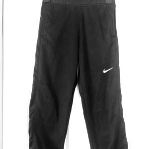 Boys Medium Nike Therma-Fit
